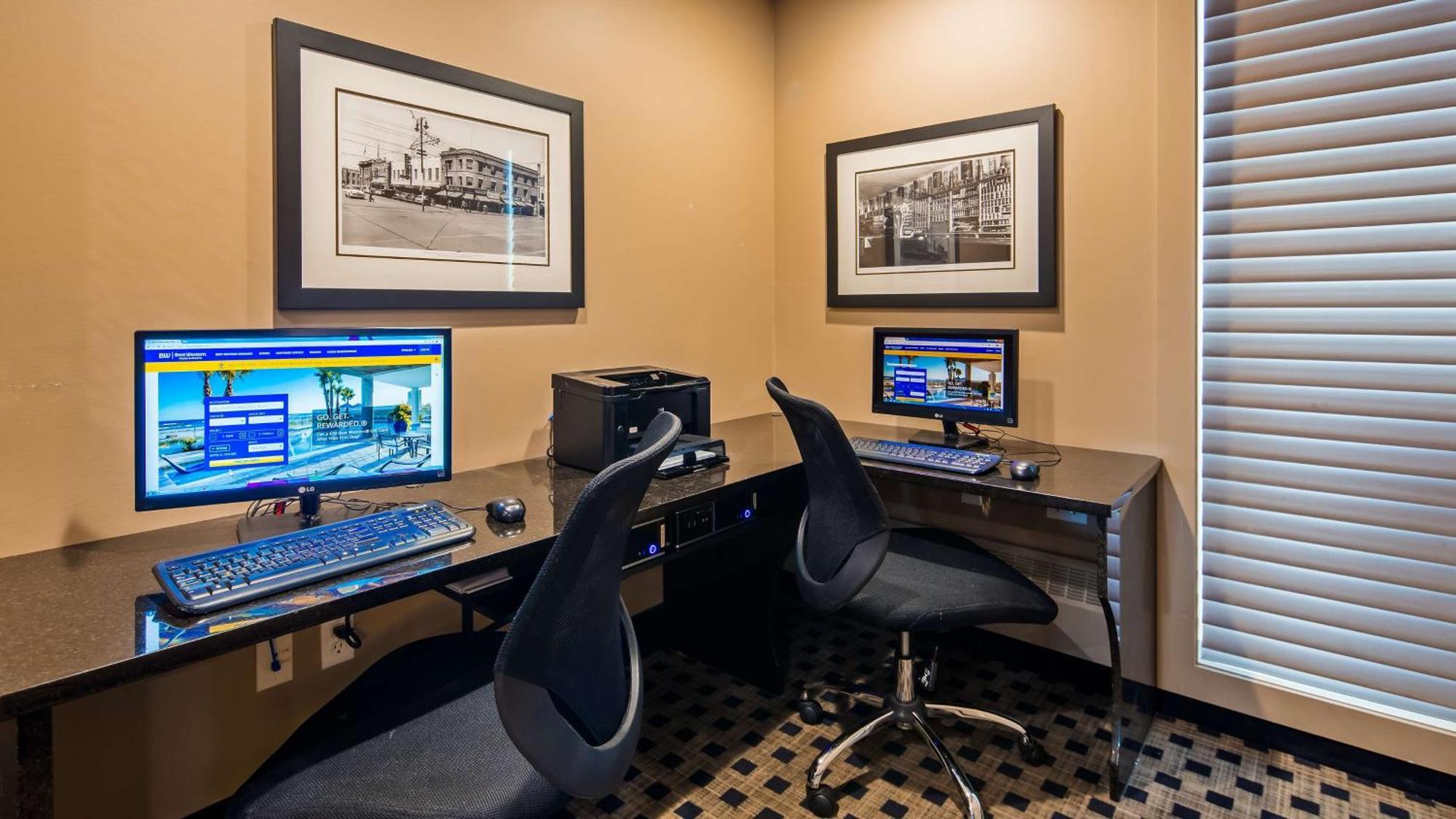 Best Western Blairmore Саскатун Экстерьер фото